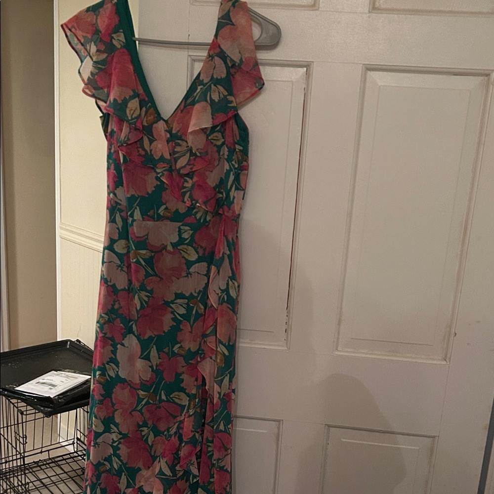 London Times Green Maxi Dress with Pink Floral Ruffle V-Neck size 12 women’s